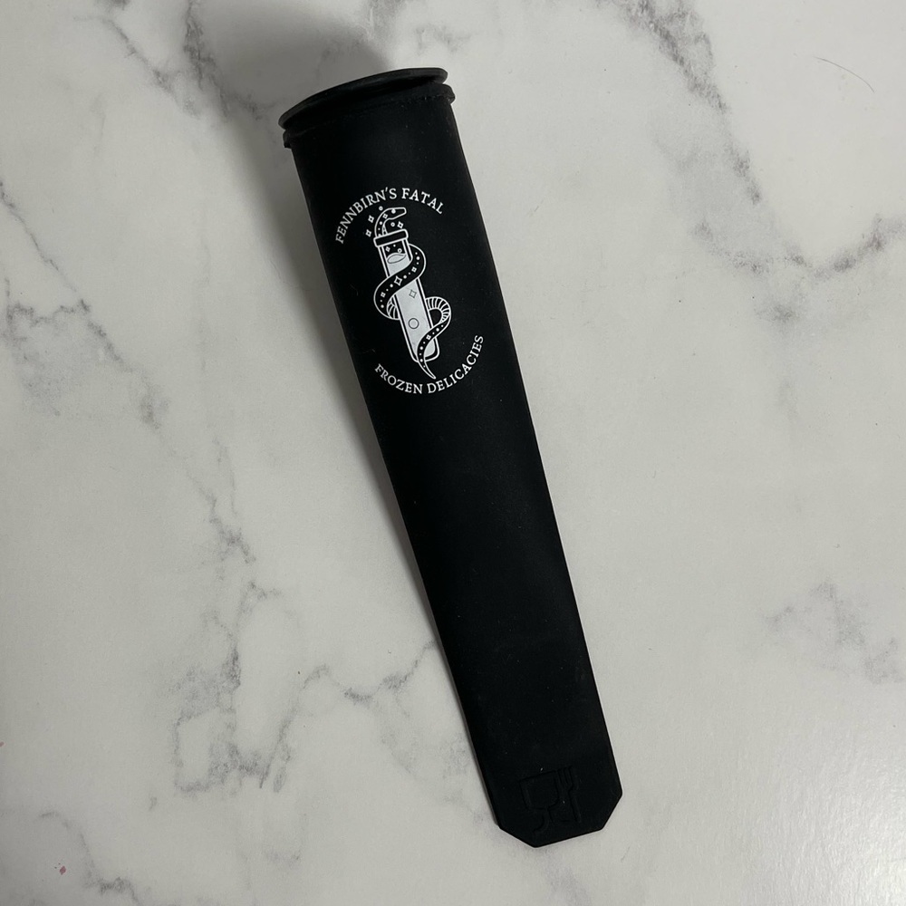 Frozen Delicacies Popsicle Holder | Owlcrate